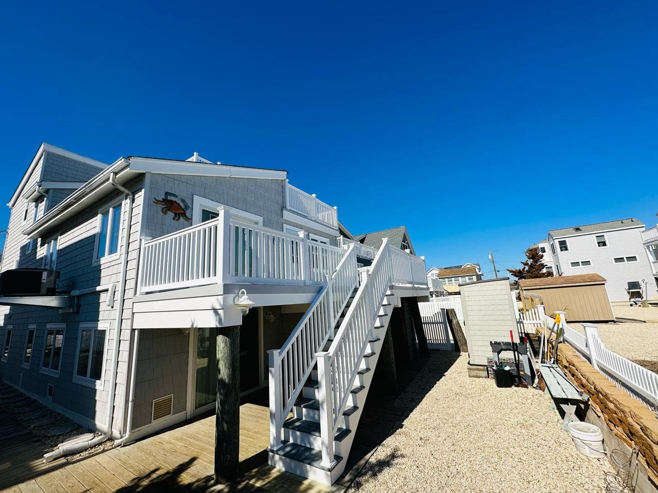 ocean city nj vinyl railing installation after — vinyl T-railing coastal upgrade