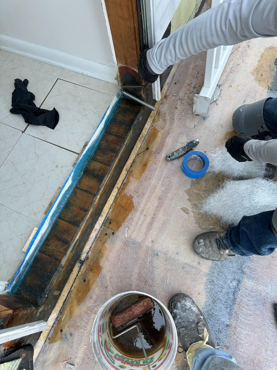stone harbor nj fiberglass deck door pan leak repair after — waterproof door transition