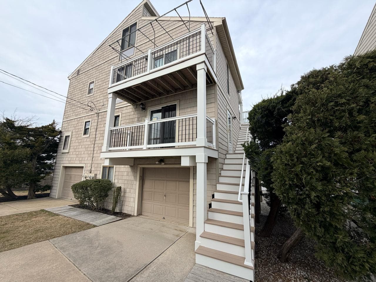 long beach island nj composite deck stair installation after — modern composite decking LBI